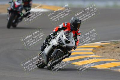 media/Sep-10-2022-SoCal Trackdays (Sat) [[a5bf35bb4a]]/Turns 9 and 8 (12pm)/